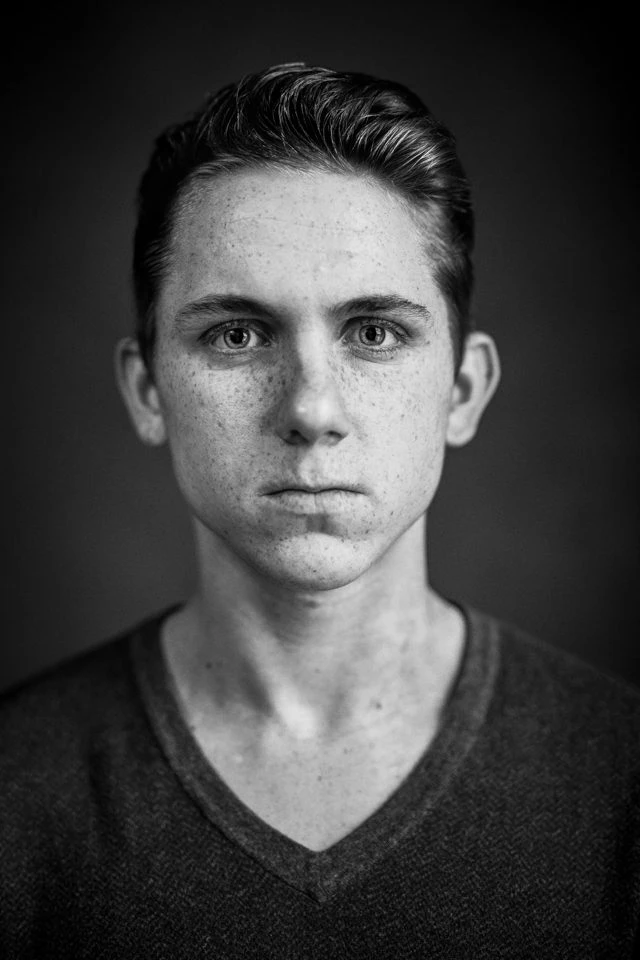 zwart-wit studioportret van Dirk